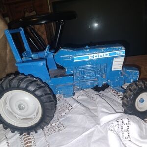 Ford Blue Kids Toy Tractor
